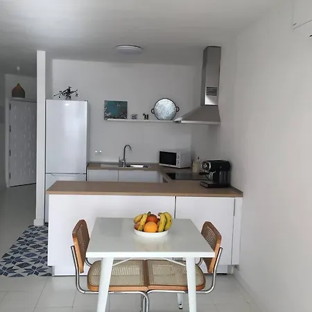 Semesterbostad La Playita, Primera Linea De Mar